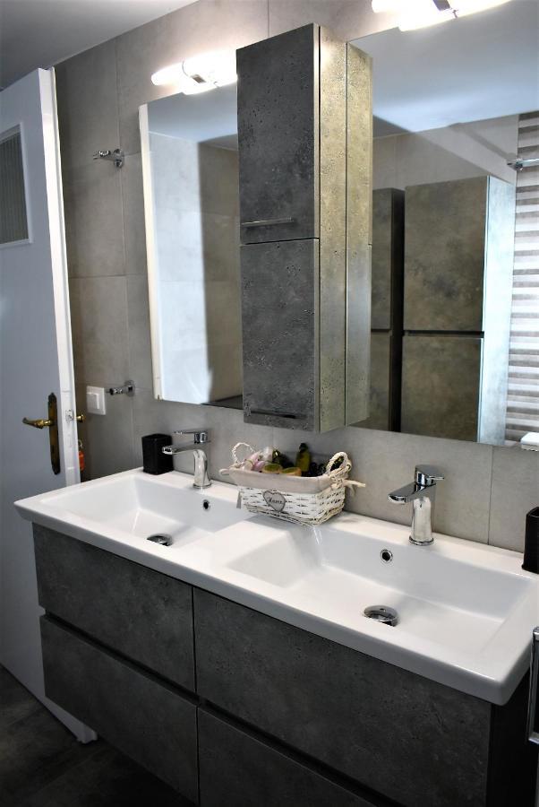 High Quality 110Qm 2Br At Simos-Lux-Apartment Atenas Exterior foto
